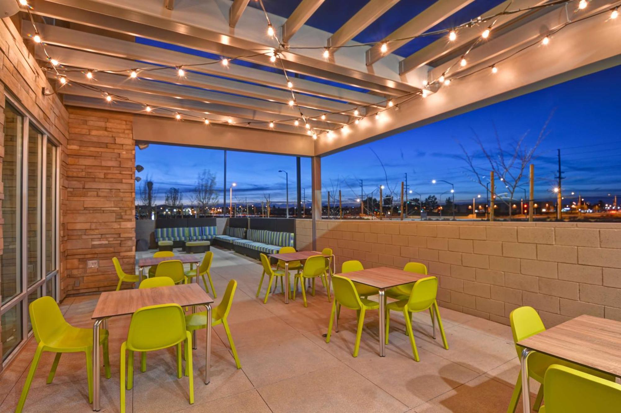 Home2 Suites By Hilton Palmdale Buitenkant foto