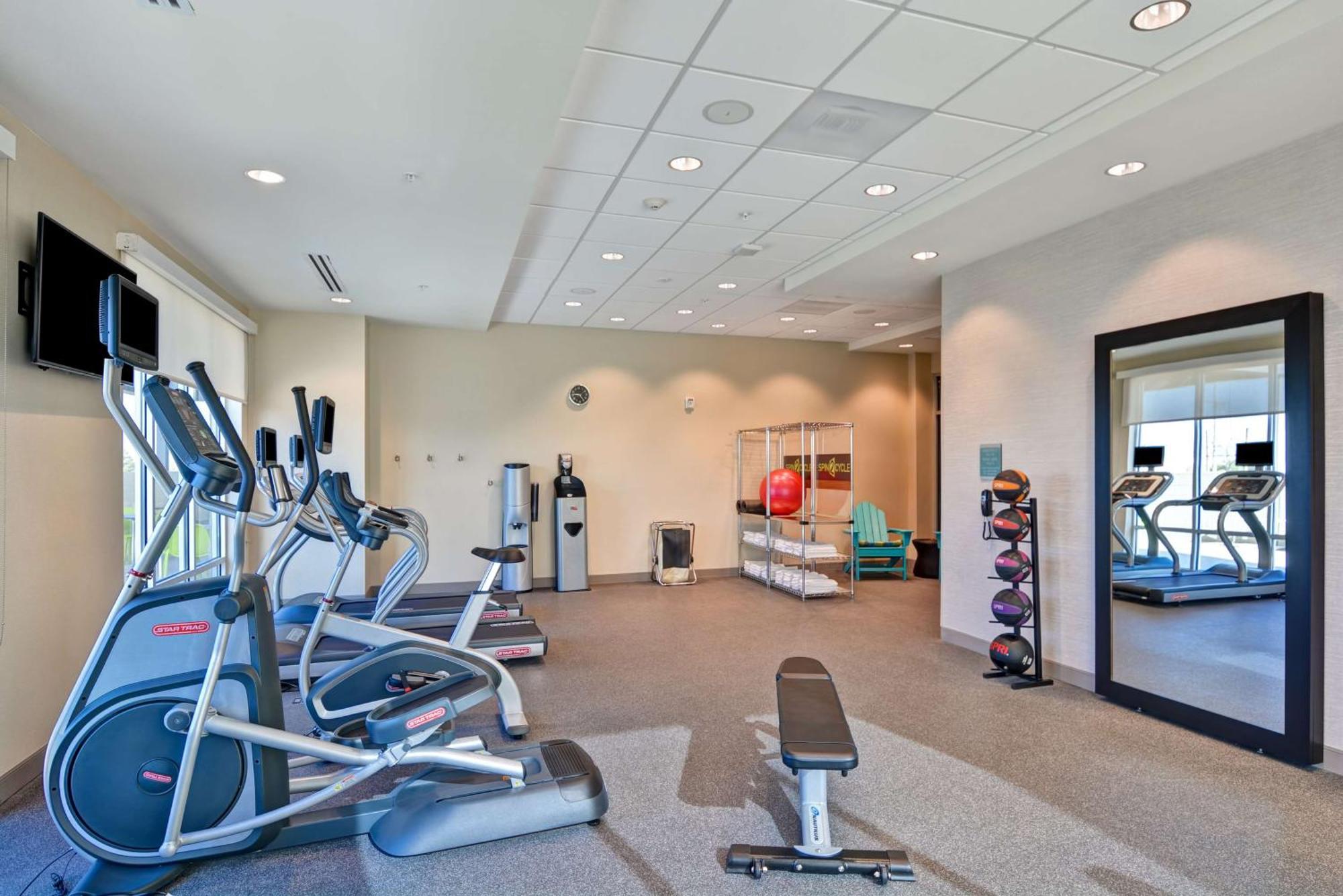 Home2 Suites By Hilton Palmdale Buitenkant foto